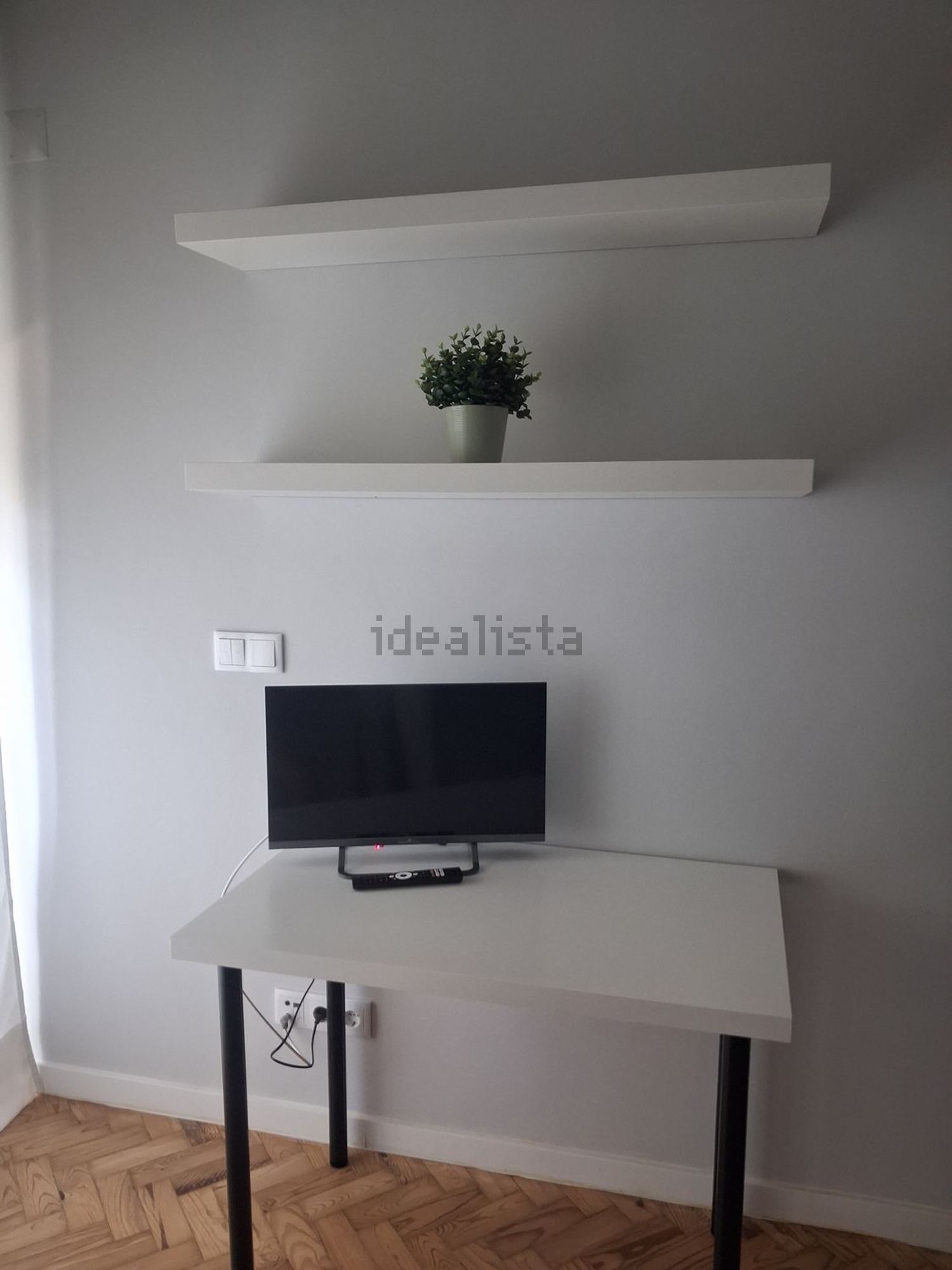 出租房间在Rua Filipe Folque, 1 - 客厅