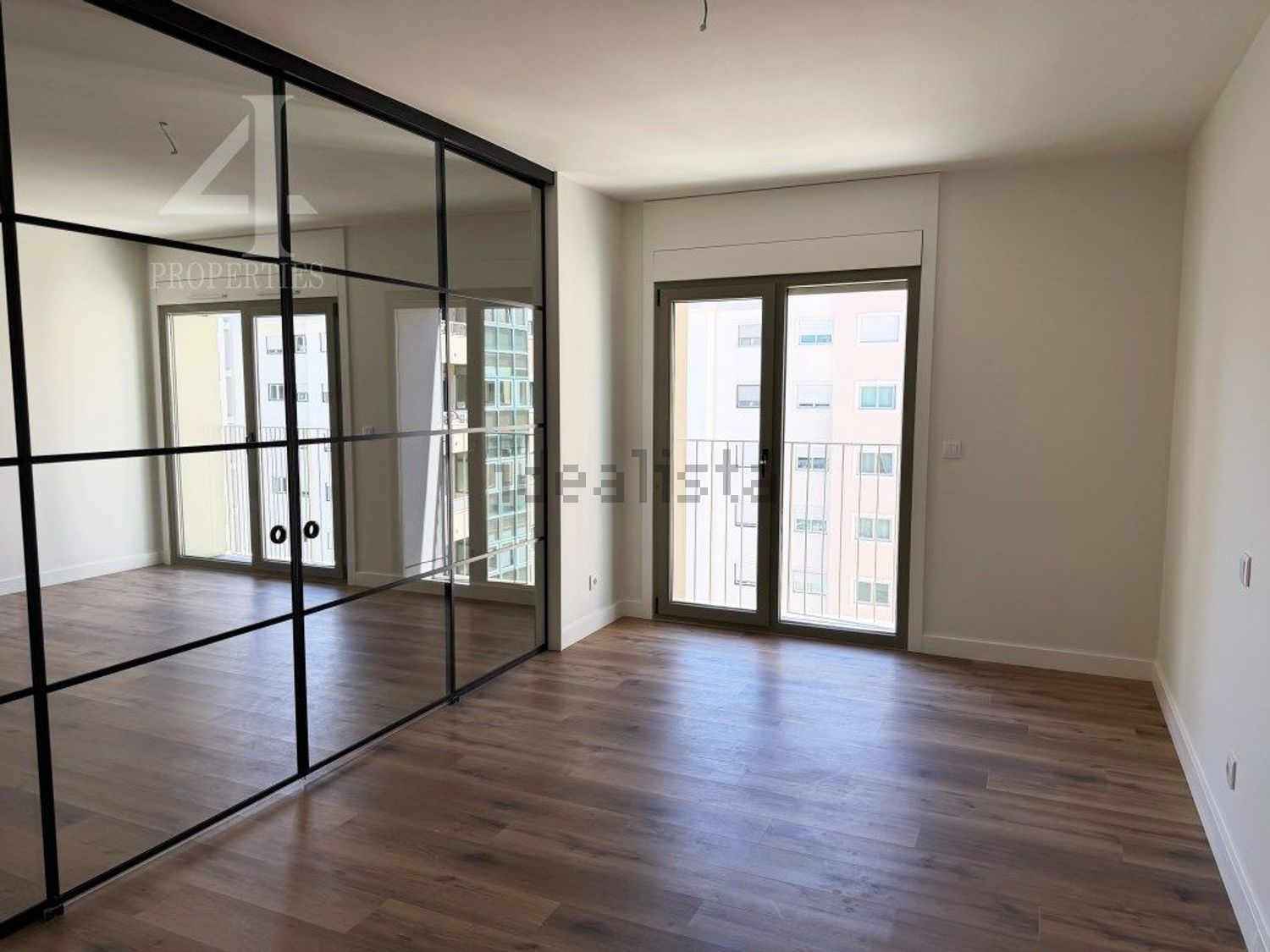 公寓 t1出售在Rua Pablo Neruda, 4 - 居住