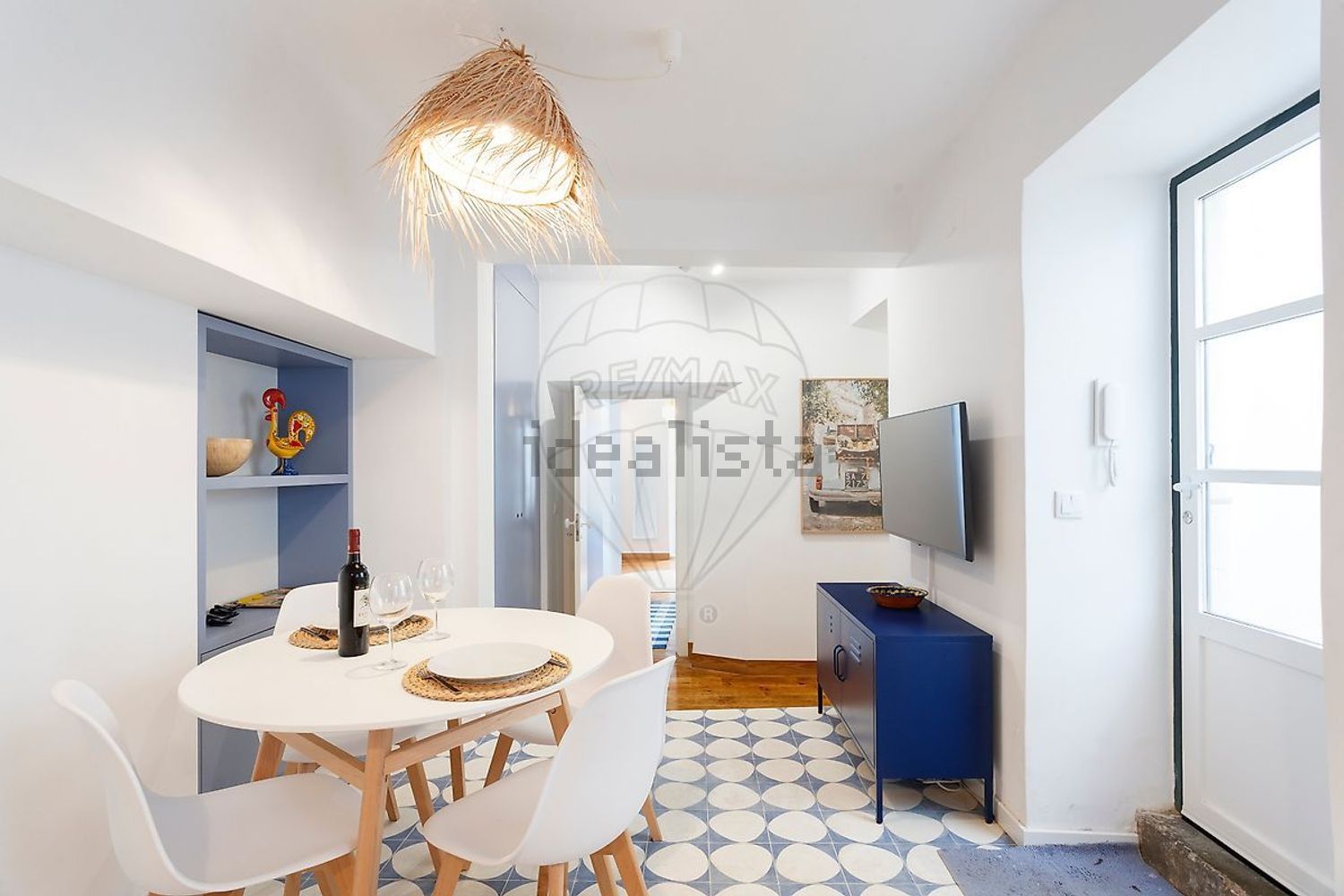 出租公寓 t2在Rua Bartolomeu de Gusmão - 客厅