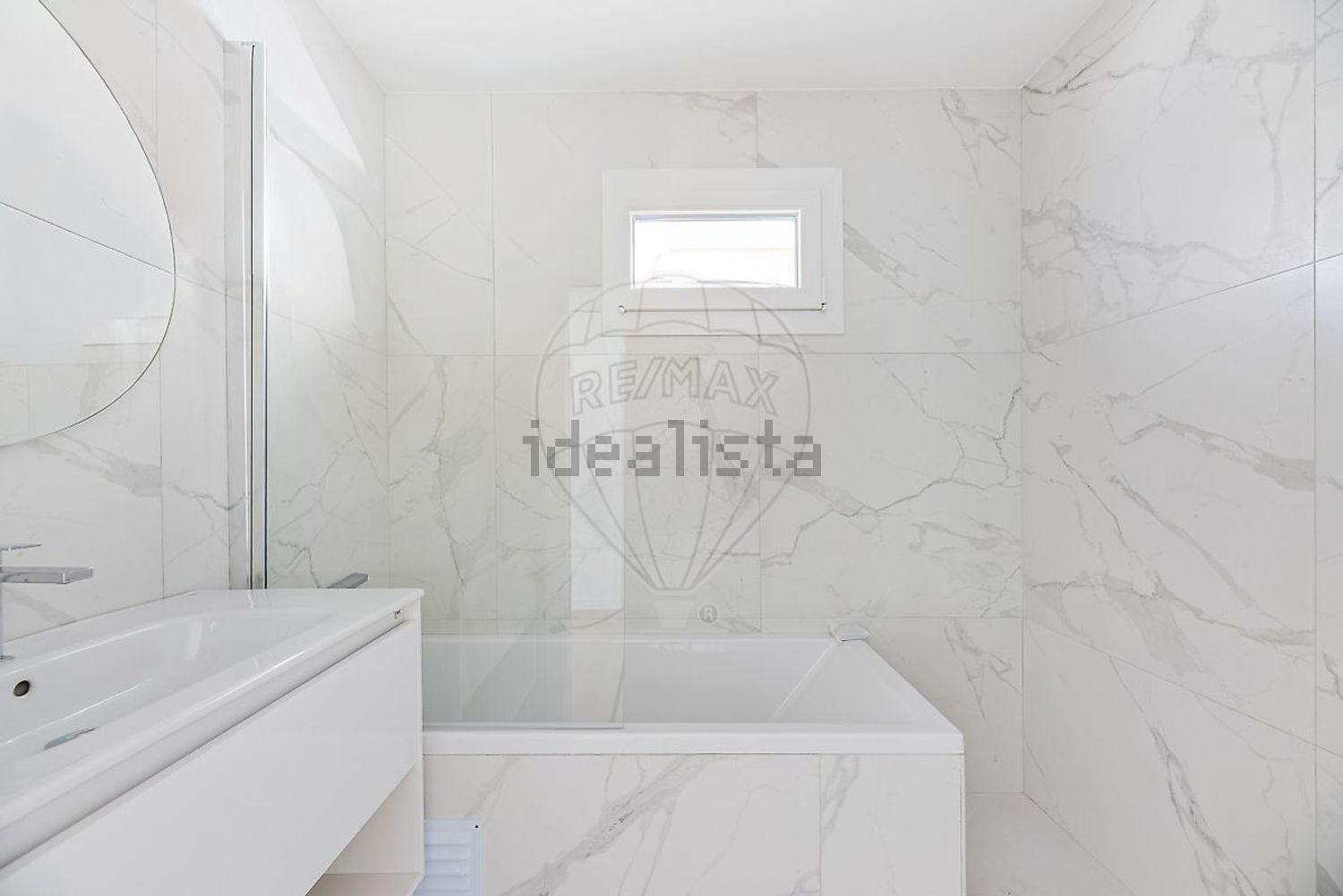 小楼房或独栋别墅出售在Rua da Cruzinha - 卫生间