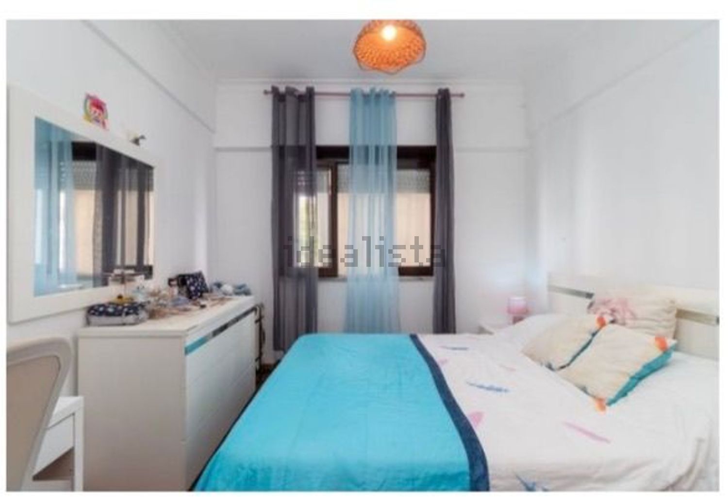 出租房间在Rua Adriano Correia de Oliveira, 14 - 卧室