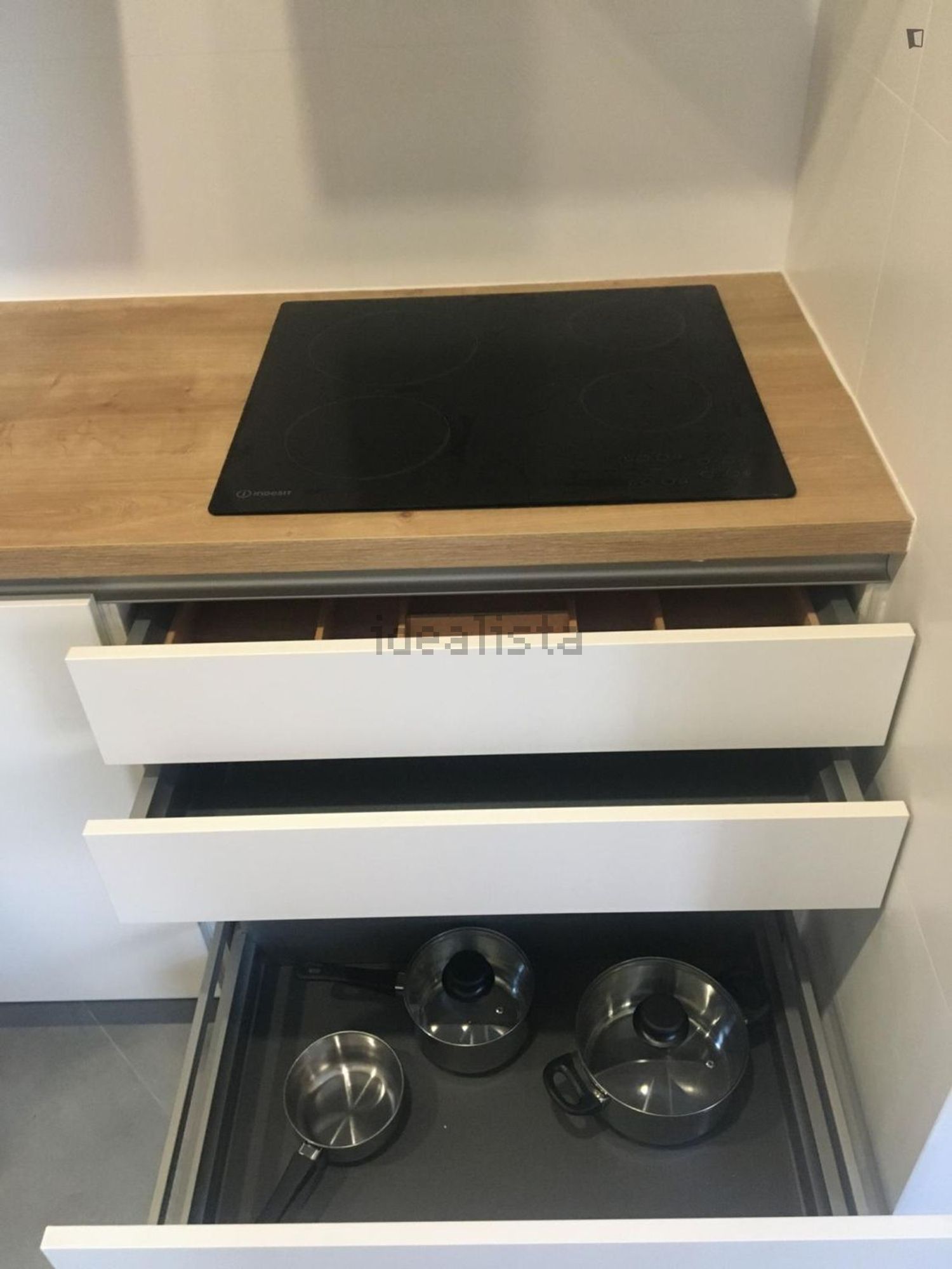 出租房间在Rua Angra do Heroísmo - 照片