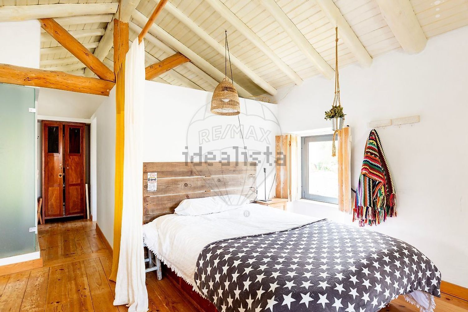 小楼房或独栋别墅出售在Estrada da Moucheira - 卧室