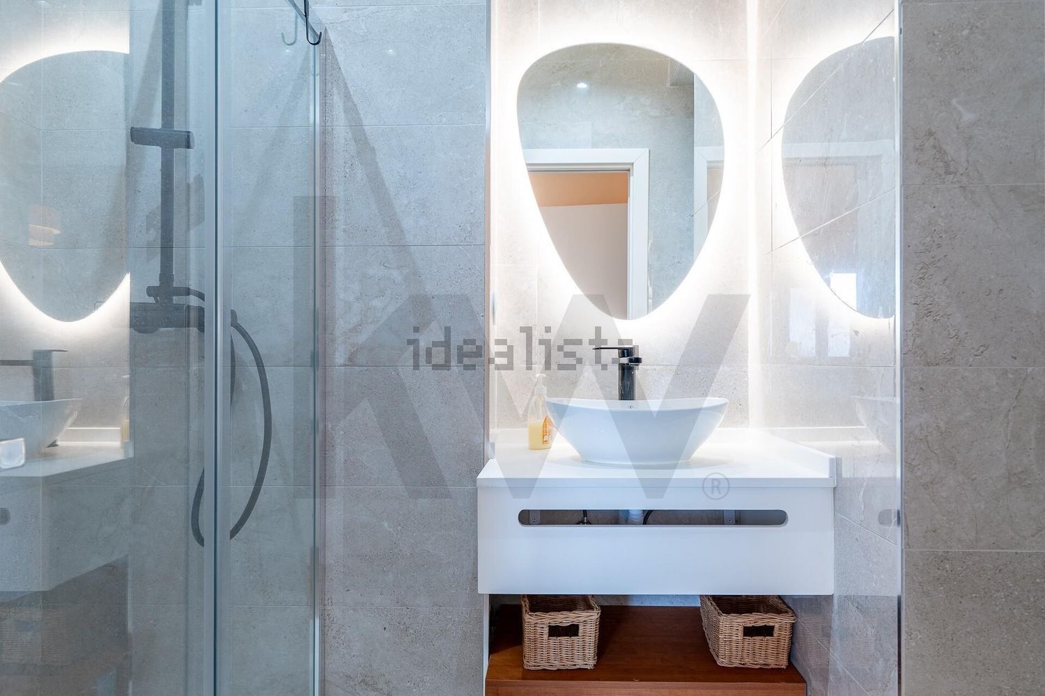 公寓 t2出售在Rua General Justiniano Padrel s/n - 卫生间