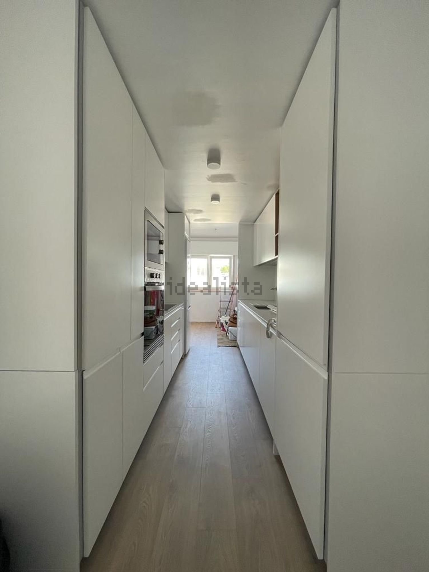 出租公寓 t2在Rua Alfredo Lopes Vilaverde, 15 - 厨房