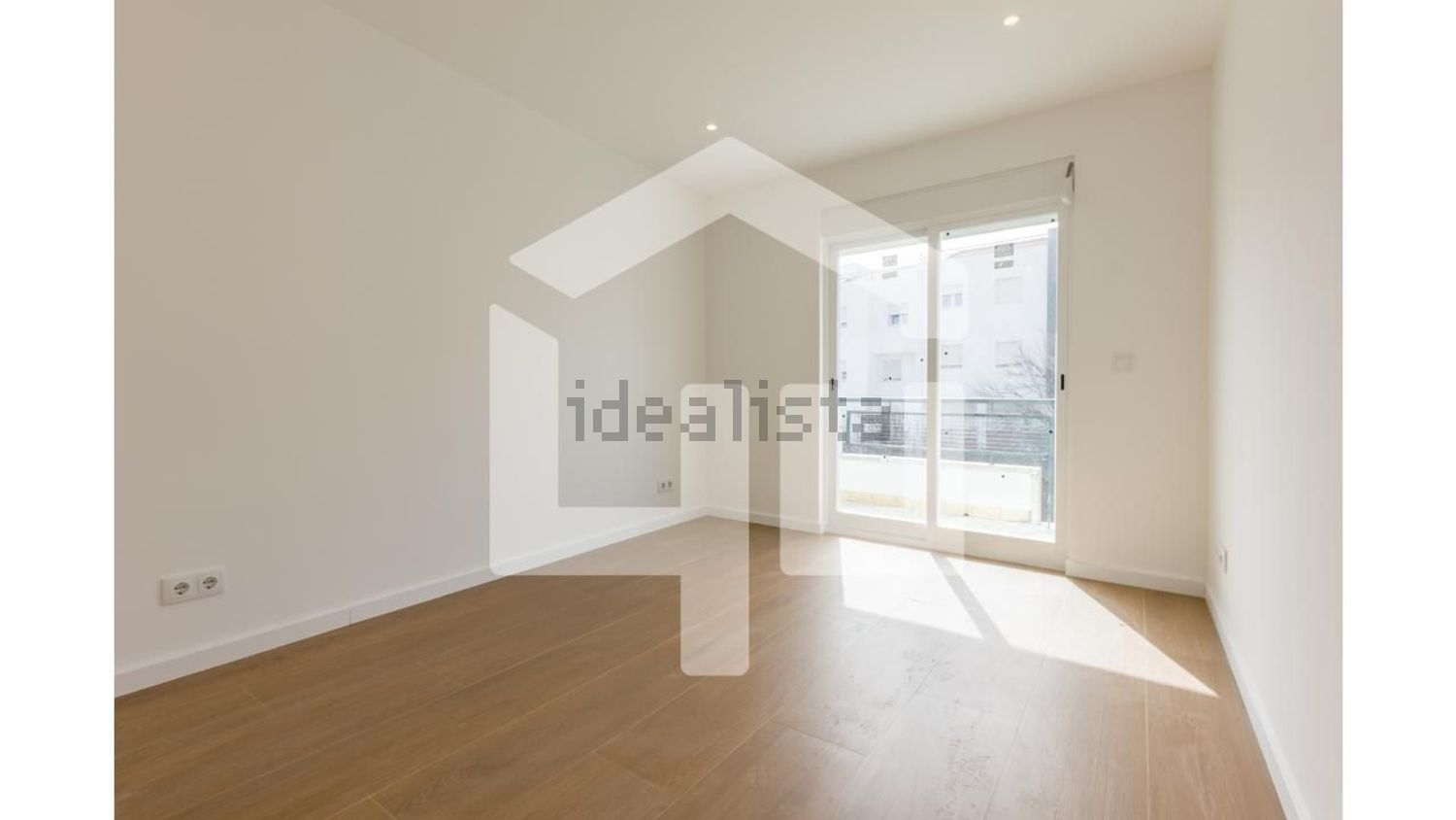 公寓 t2出售在Rua General Humberto Delgado s/n - 居住