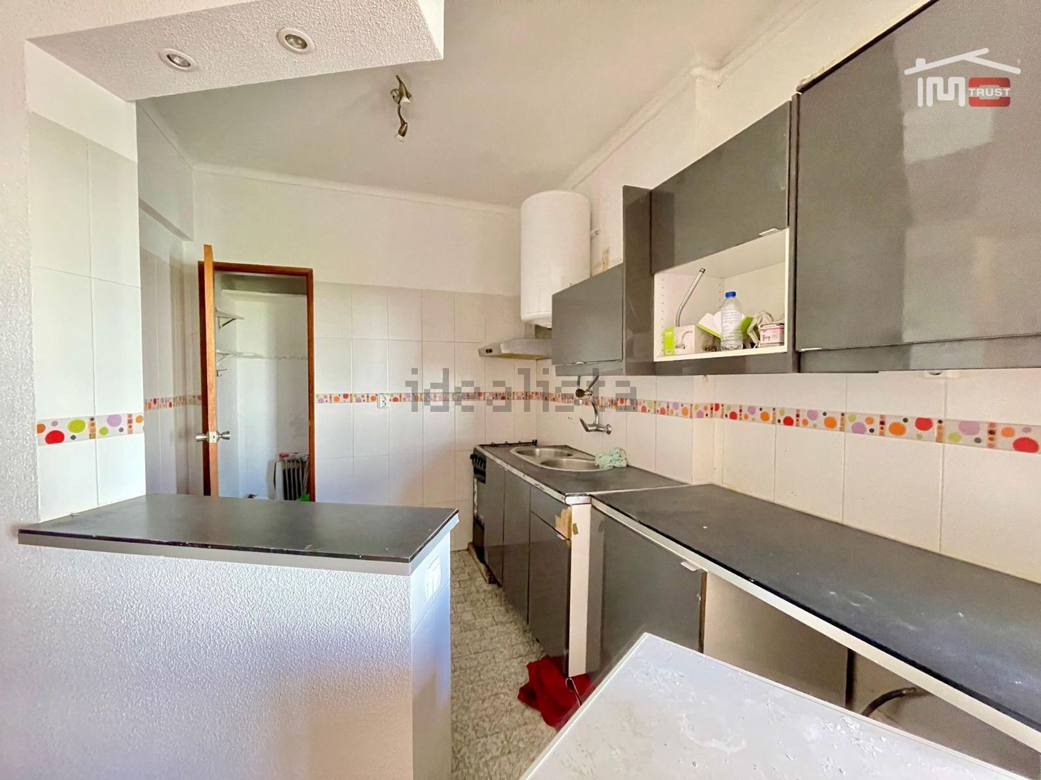 出租公寓 t2在Avenida Capitães de Abril - 厨房