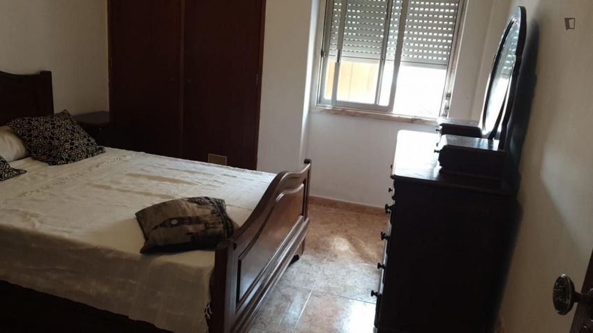 出租房间在Rua João Pinto Ribeiro