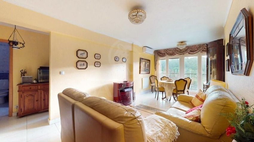 公寓 t3出售在Estrada de Benfica