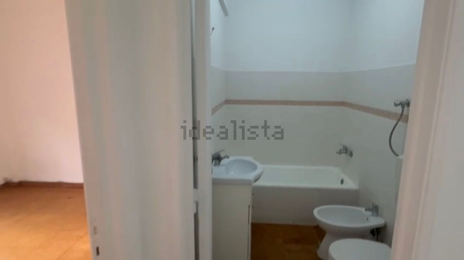 出租公寓 t2在Rua Antero de Quental, 16 - 卫生间