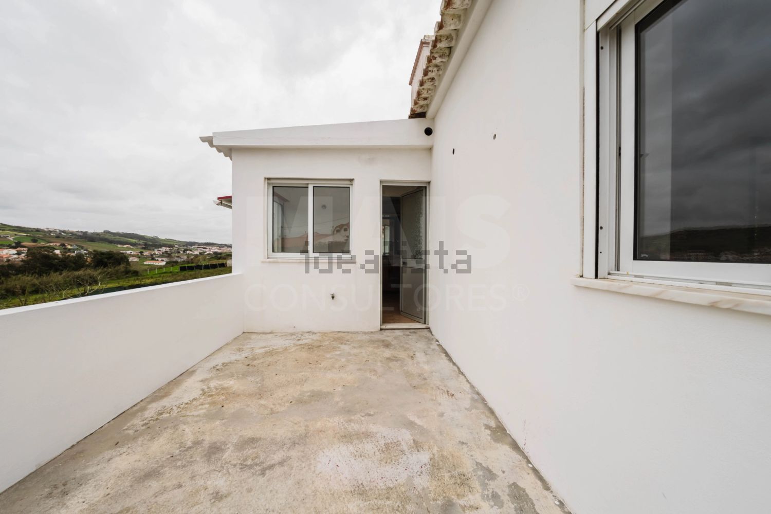 小楼房或别墅出售在Vimeiro - 外立面