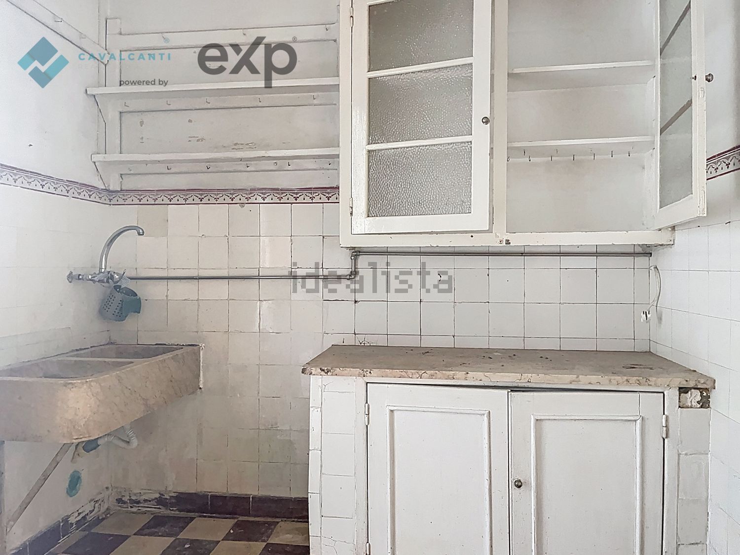 公寓 t3出售在Rua Barão de Sabrosa s/n - 厨房