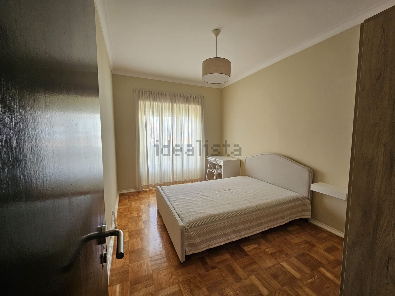 出租房间在Rua Nuno Gonçalves, 36 - 卧室