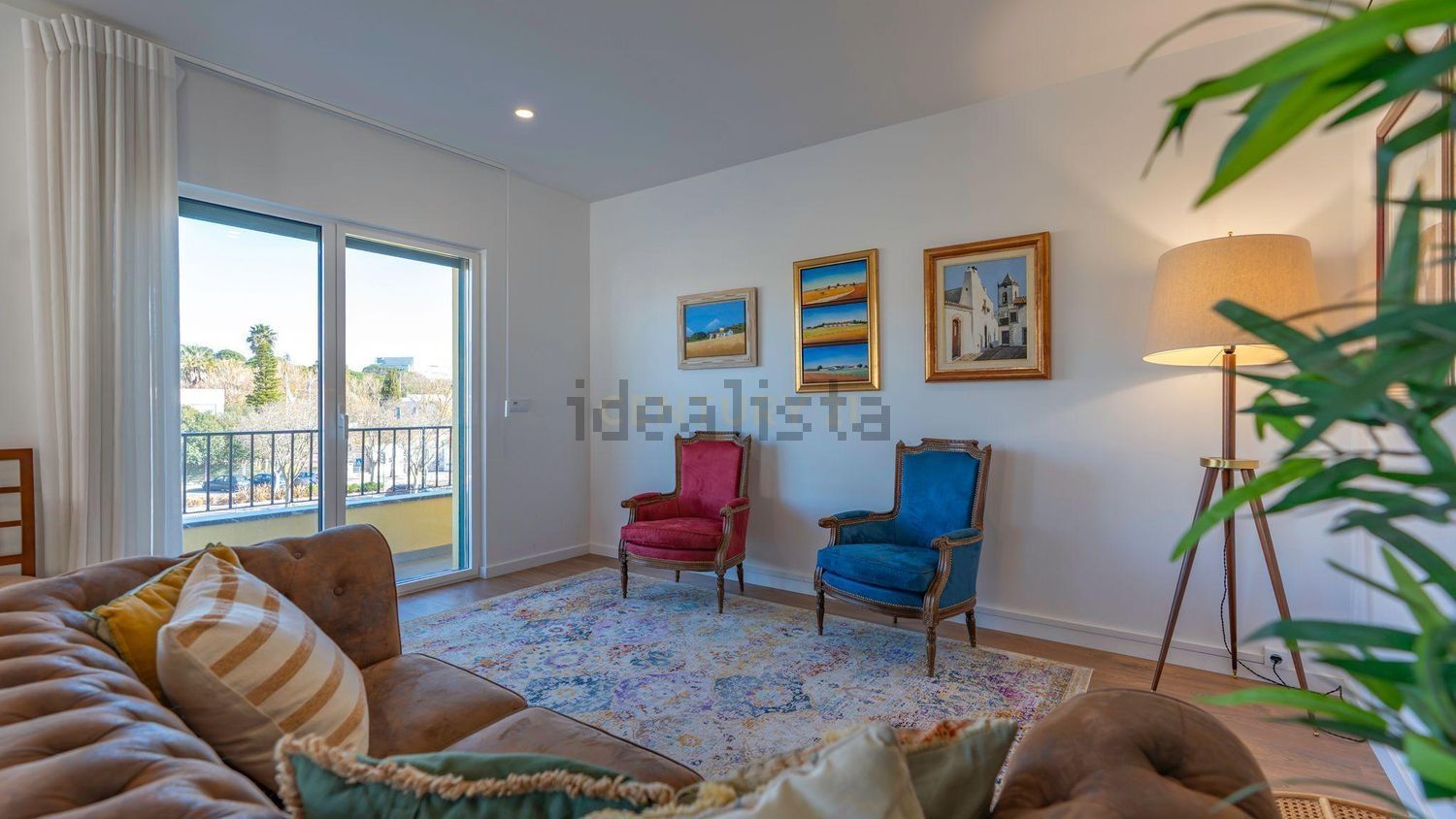 小楼房或独栋别墅出售在Avenida Engenheiro Arantes e Oliveira, 4 - 客厅