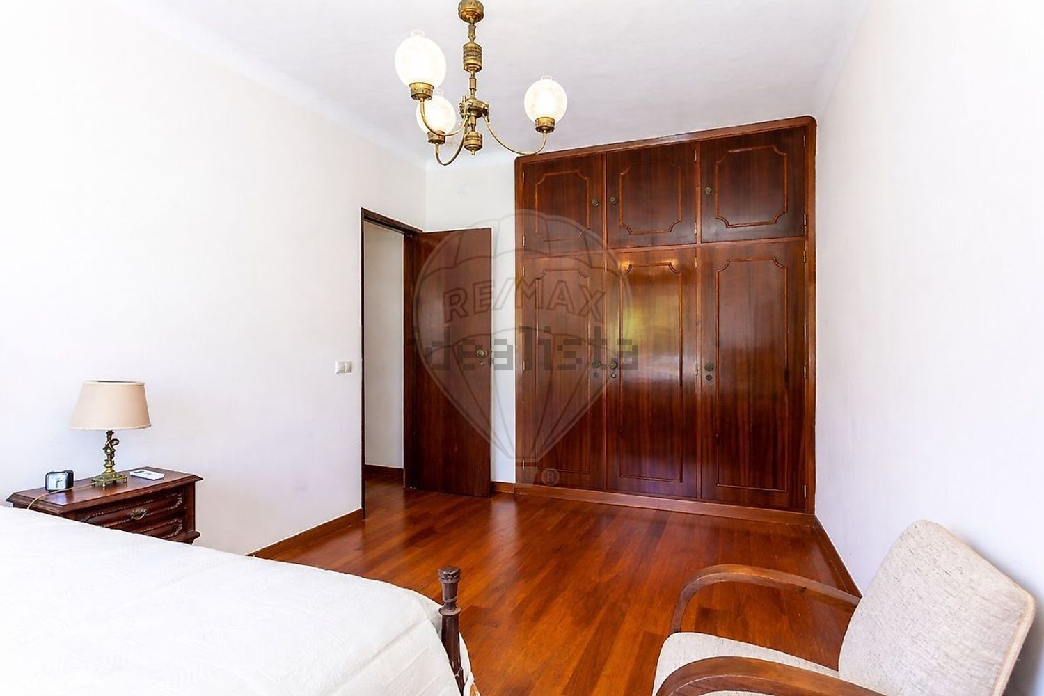 小楼房或独栋别墅出售在Serra das Minas - 卧室