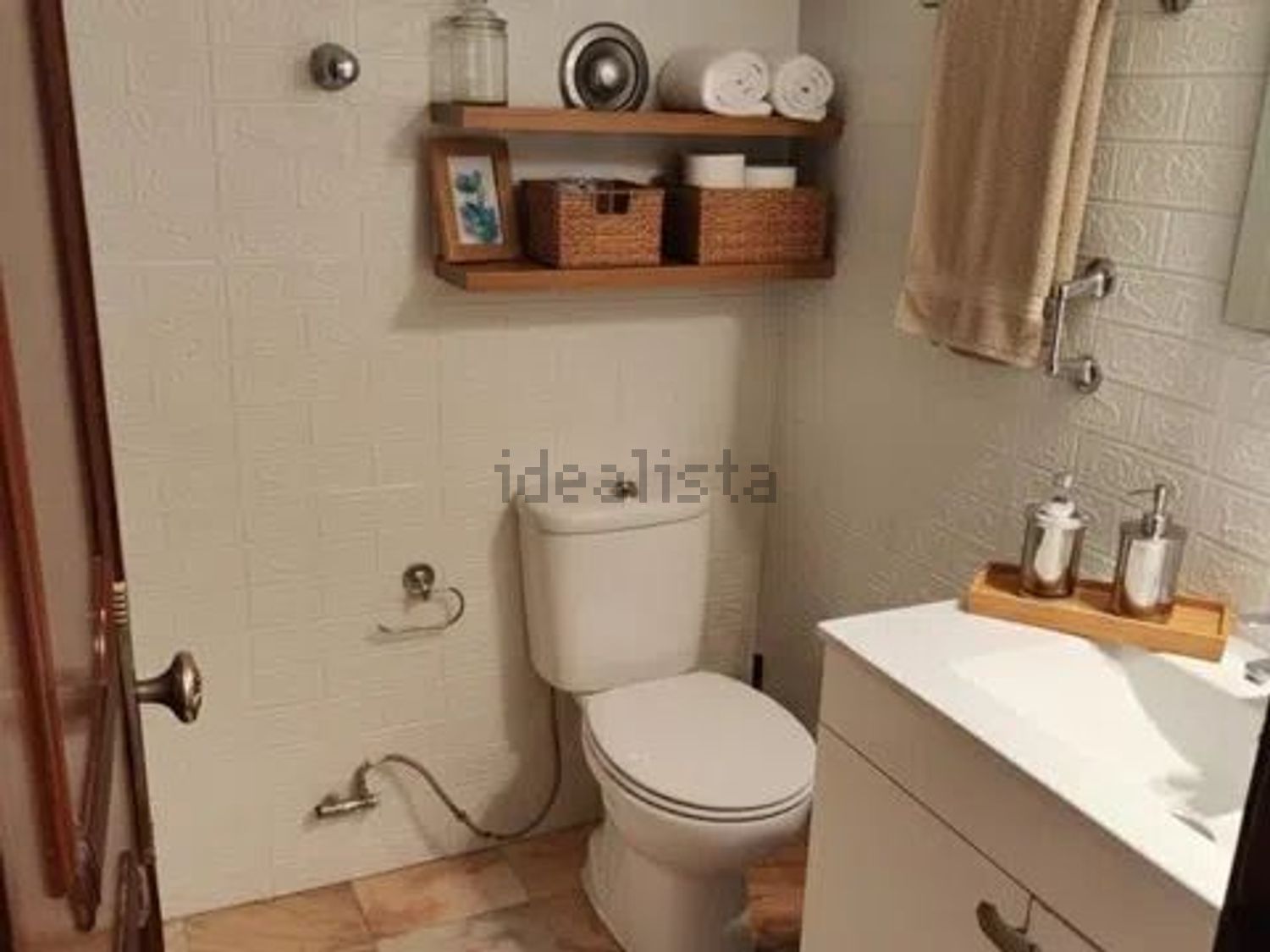 出租房间在Rua Morais Soares, 99 - 卫生间