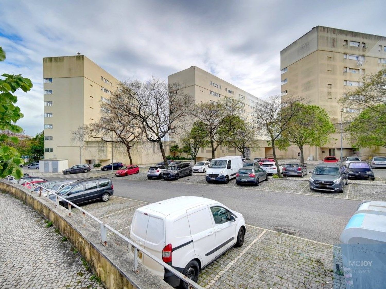 公寓 t3出售在Rua Adães Bermudes, 250 - 视线