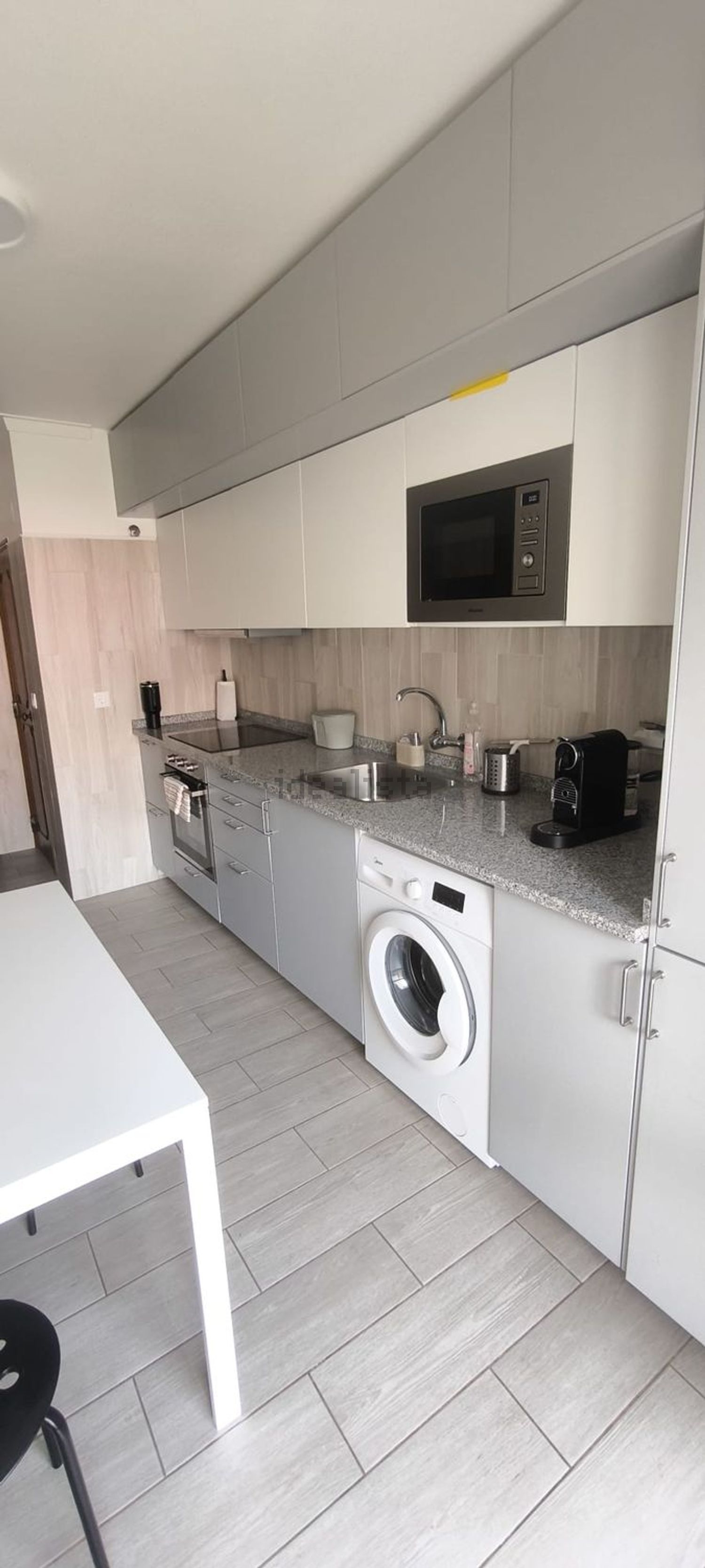 出租房间在Rua Adolfo Coelho, 7 - 厨房