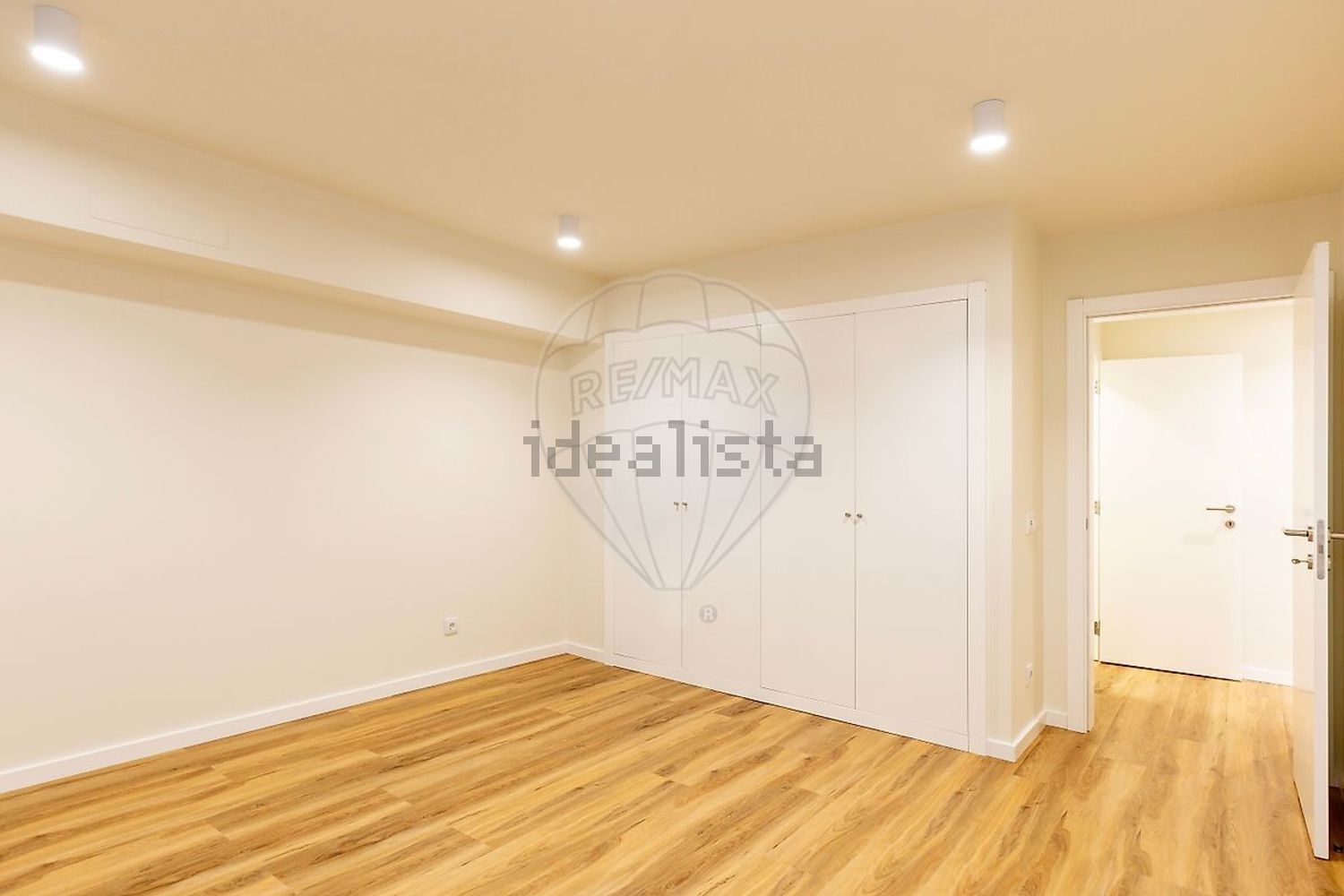 小楼房或独栋别墅出售在Rua Douro - 居住