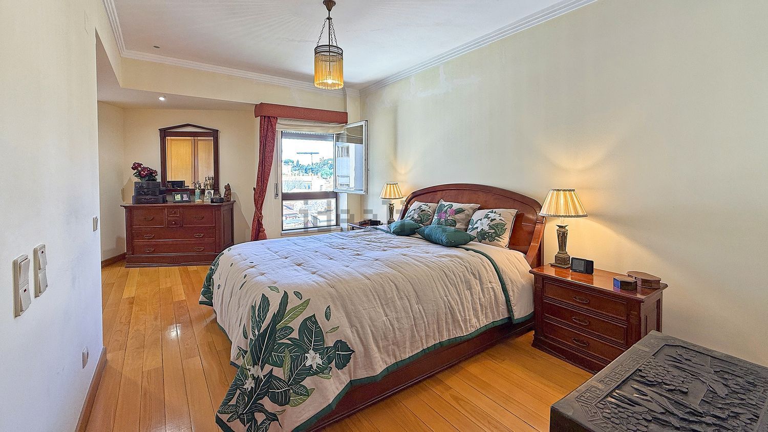 公寓 t6出售在Rua José Afonso, 10 - 卧室