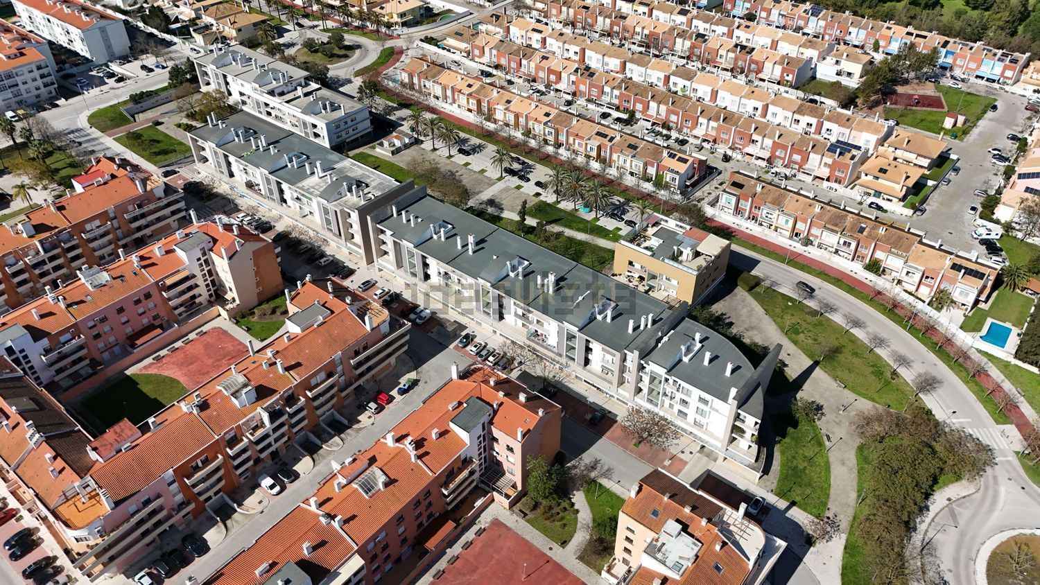 公寓 t4出售在Avenida Natália Correia - 照片