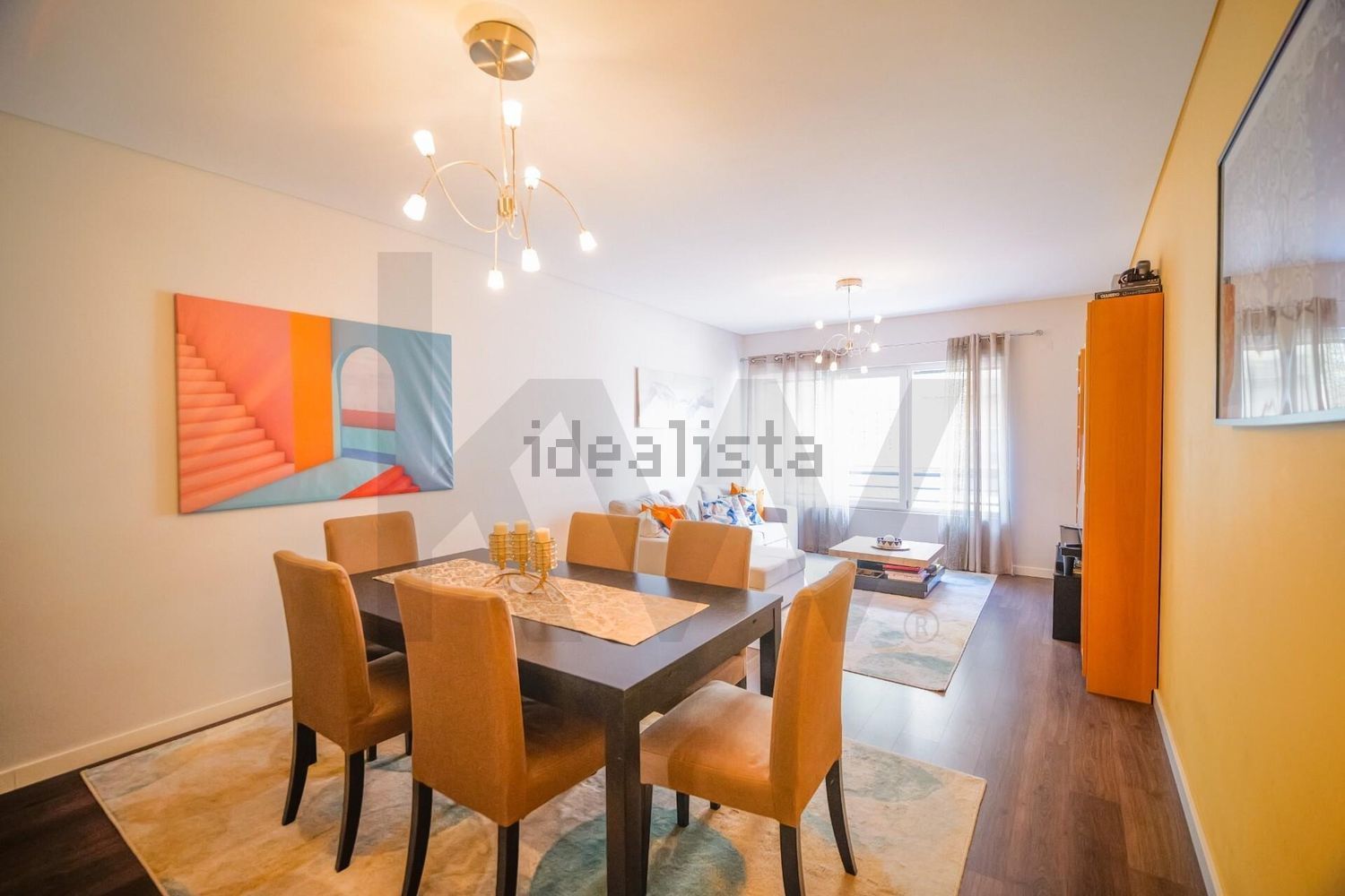 公寓 t2出售在Alto dos Moinhos - 客厅