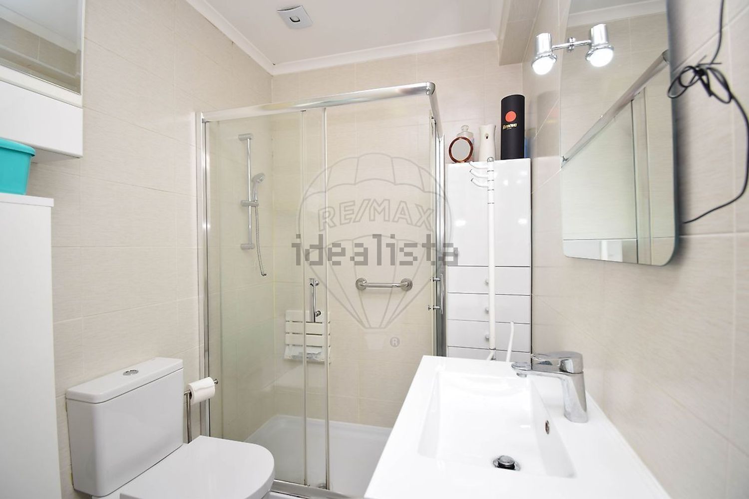 公寓 t3出售在Rua Doutor Jaime Cortesão - 卫生间