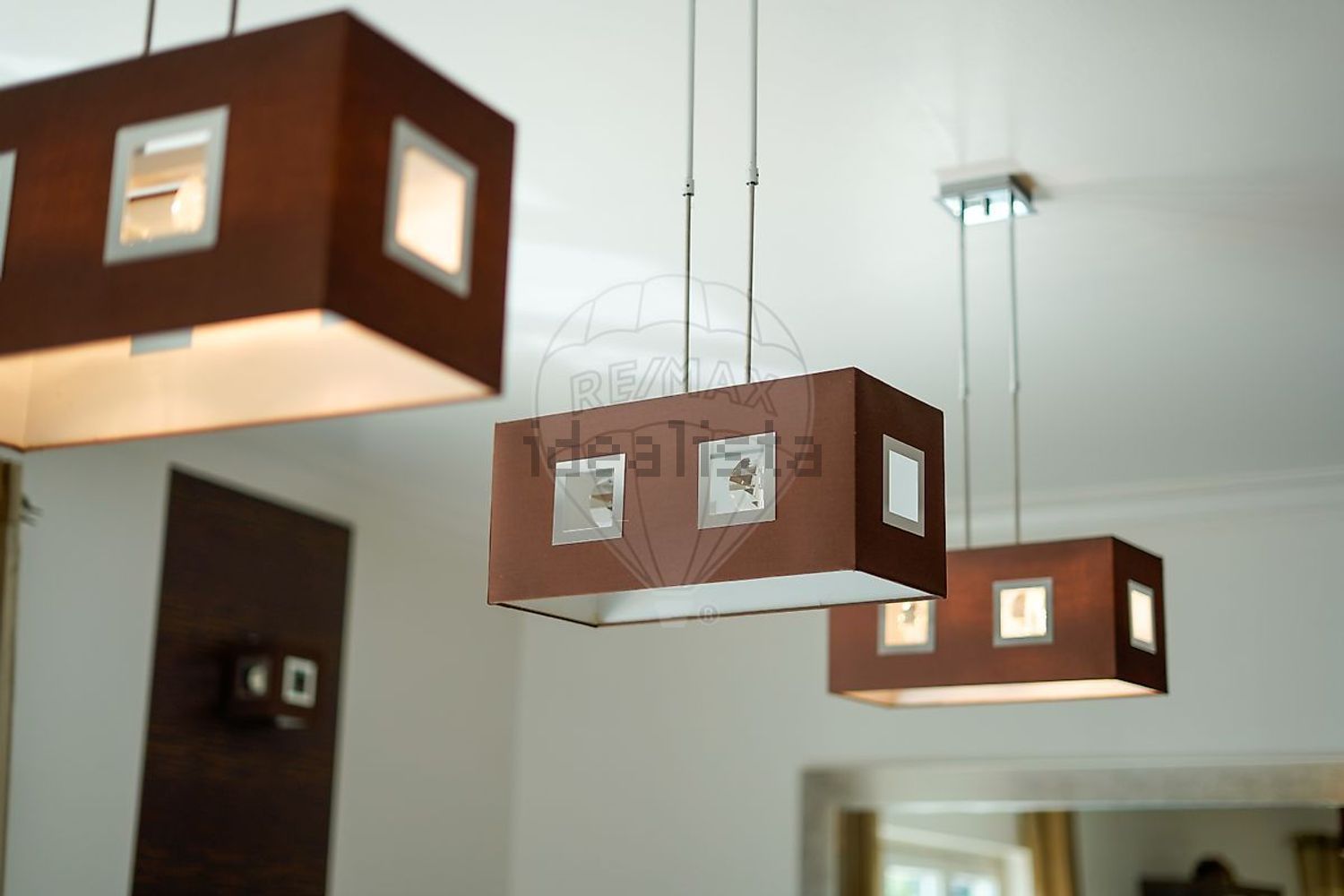 小楼房或独栋别墅出售在Rua Juncal - 照片