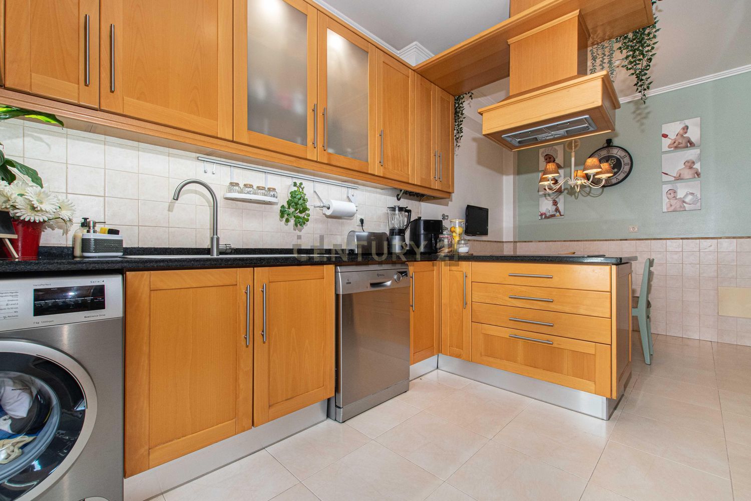 联排别墅出售在Venda do Pinheiro e Santo Estêvão das Galés - 厨房