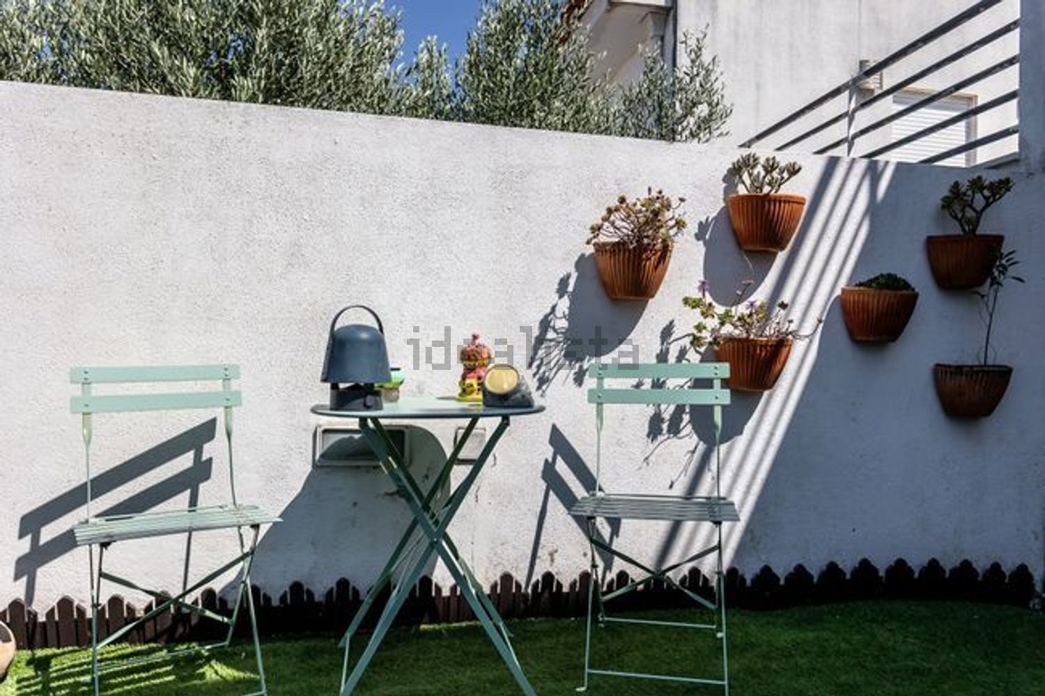 小楼房或独栋别墅出售在Rua Adão Manuel Ramos Barata - 阳台