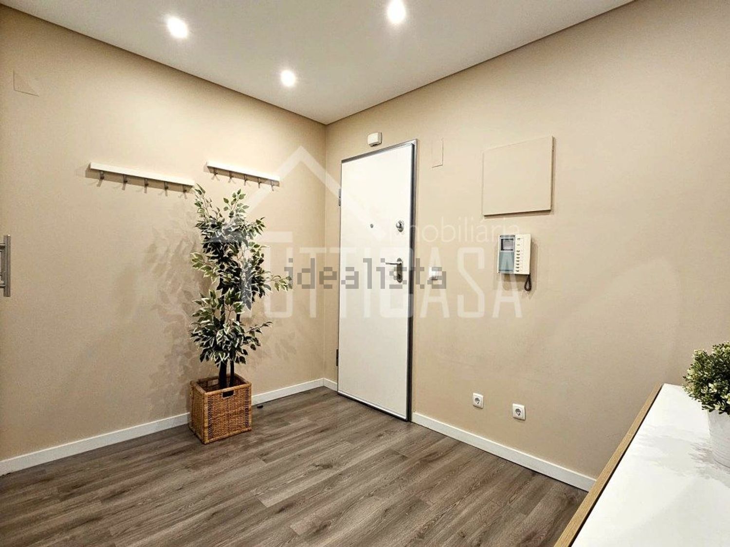 公寓 t3出售在Avenida Azedo Gneco G6 - 照片