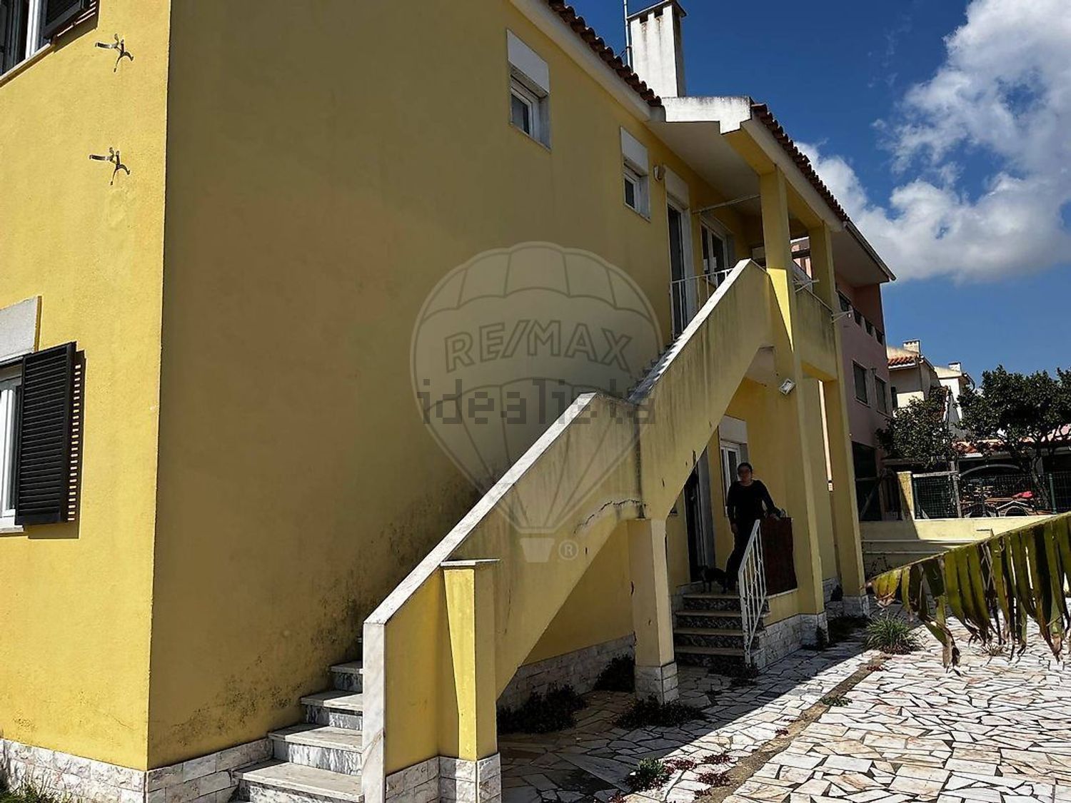 小楼房或独栋别墅出售在Rua Furnas - 外立面