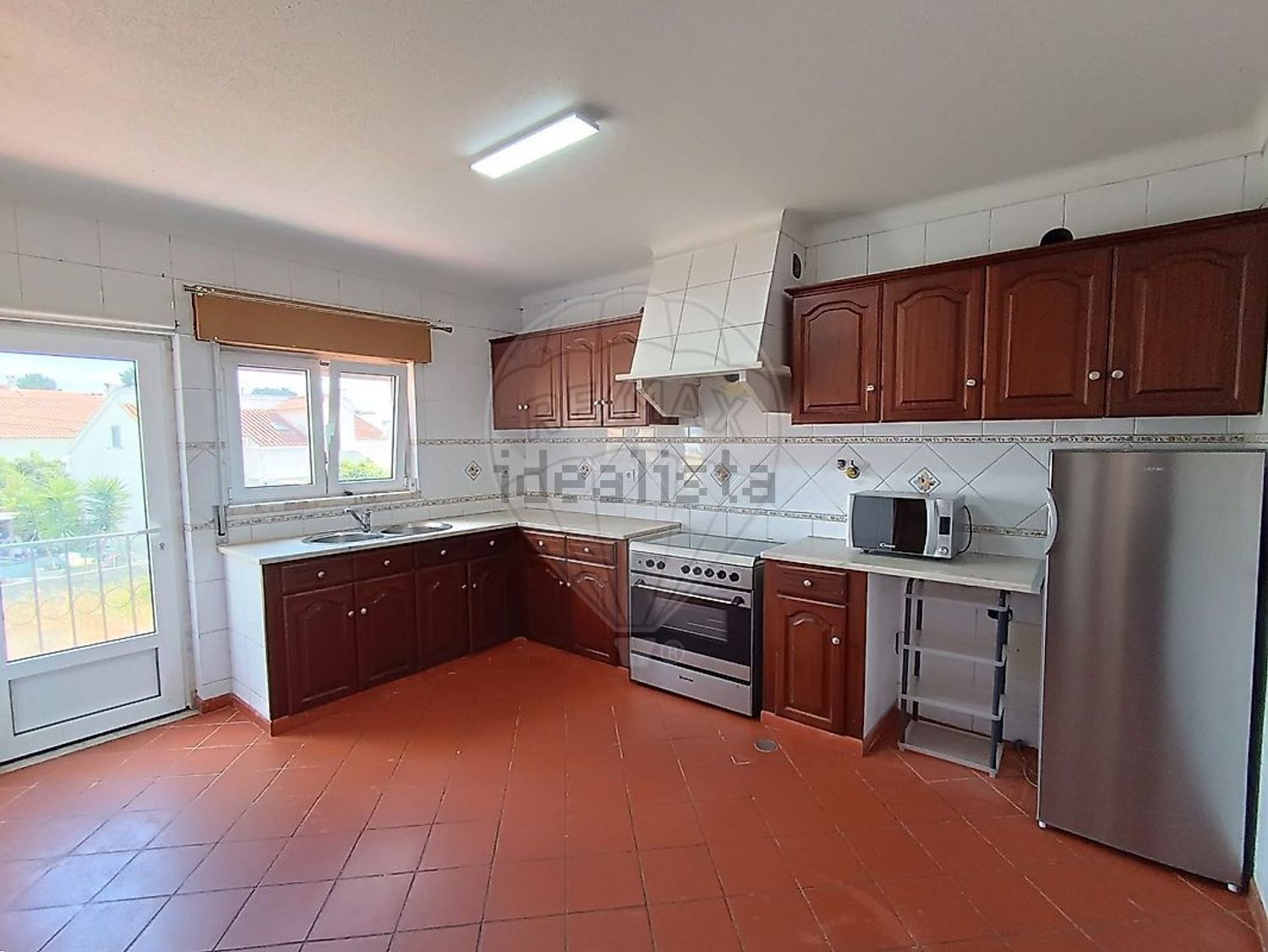 出租小楼房或独栋别墅在Rua José Malhoa - 厨房