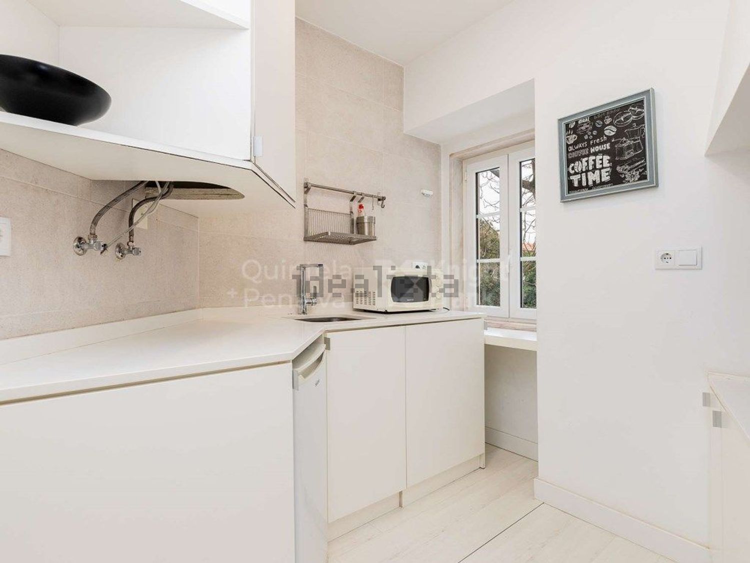 出租公寓 t1在Campo de Santana - Santa Marta - 厨房