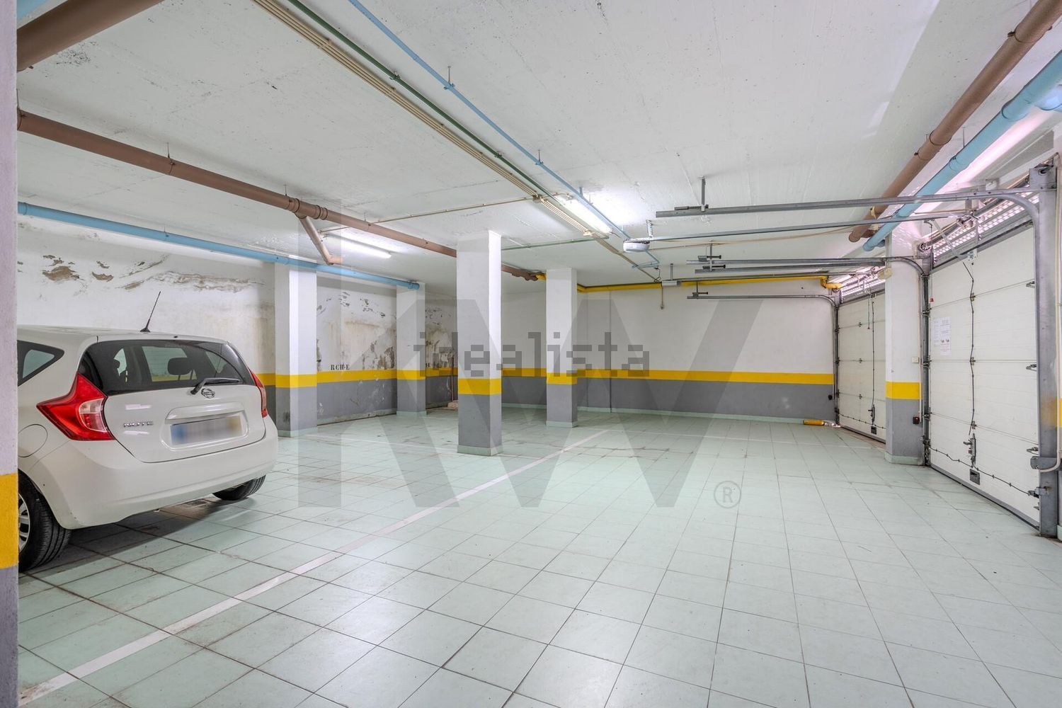 公寓 t4出售在Rua Torcato Jorge, 29 - 停车位