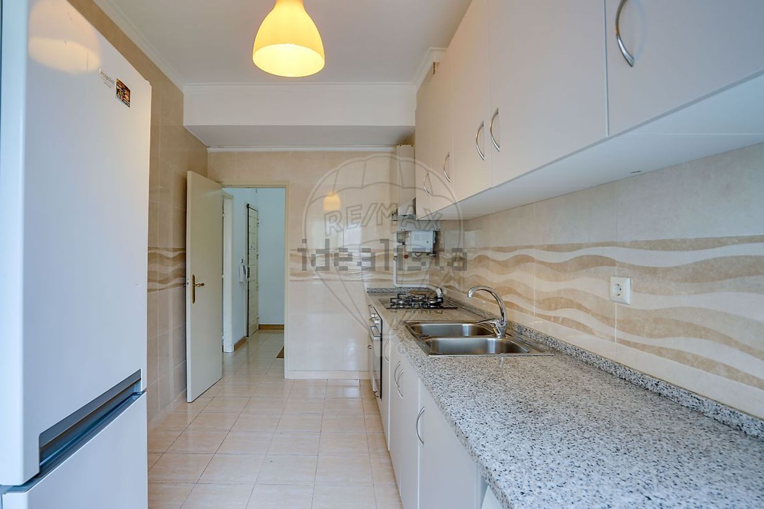 出租公寓 t3在Rua José Afonso - 厨房