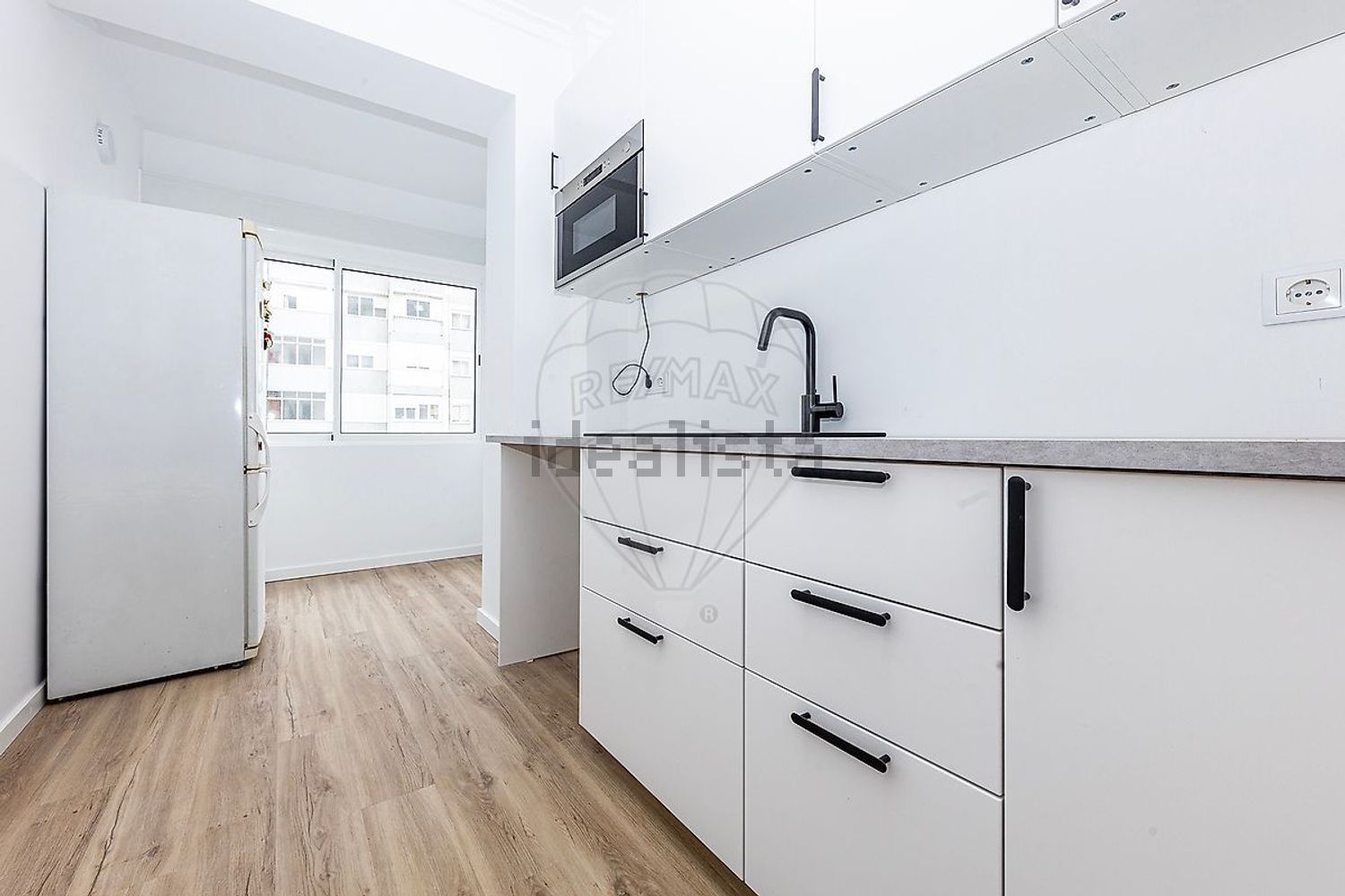 出租公寓 t2在Rua Doutor Ricardo Jorge - 厨房