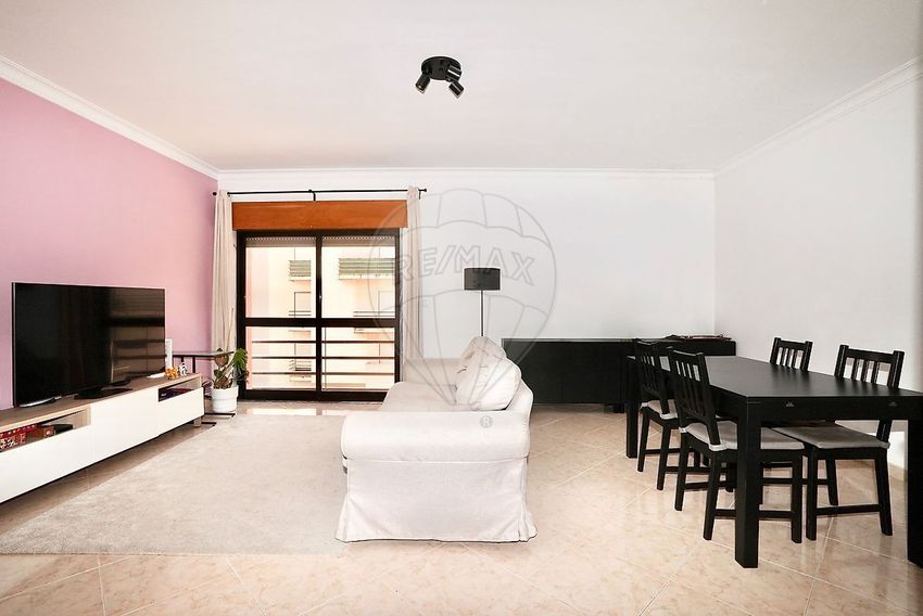 公寓 t3出售在Avenida Carlos Pinhão