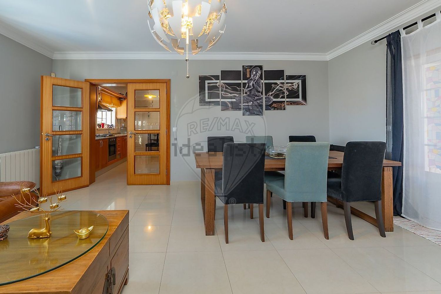 小楼房或独栋别墅出售在Rua do Campo da Bola - 客厅