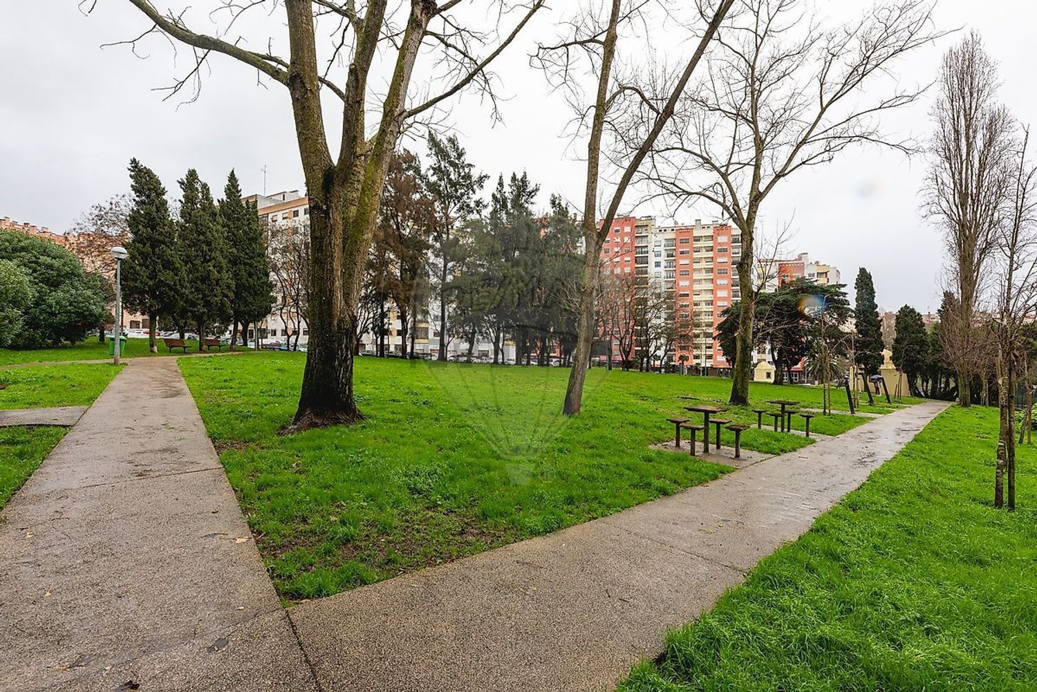 公寓 t3出售在Praceta dos Lírios - 花园