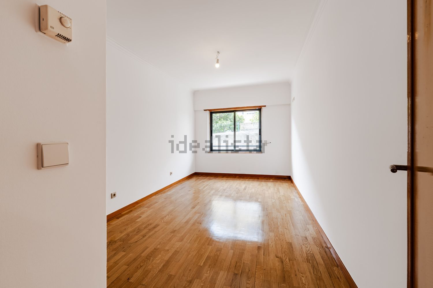 公寓 t3出售在Falagueira-Venda Nova - 卧室