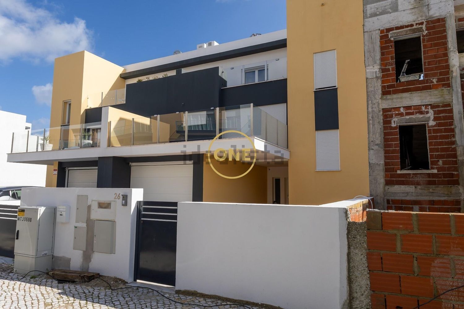 双拼别墅出售在Rua Fonte do Nico - 外立面