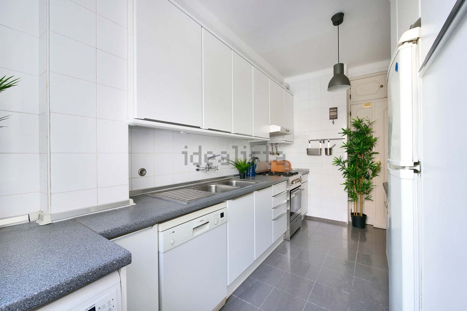 出租房间在Rua Professor Reinaldo dos Santos, 5 - 厨房