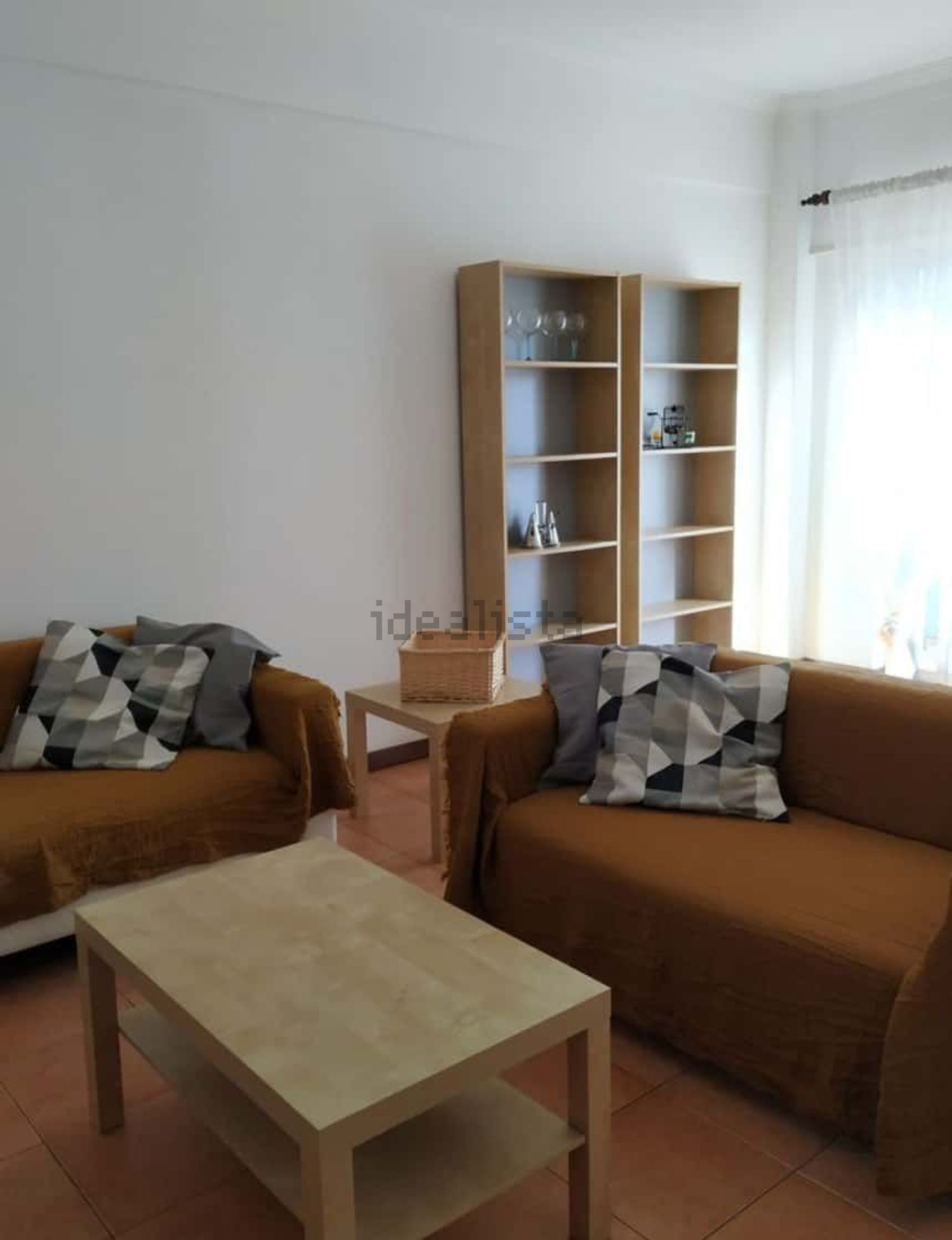 出租房间在Rua Cordeiro Ferreira, 16 - 客厅