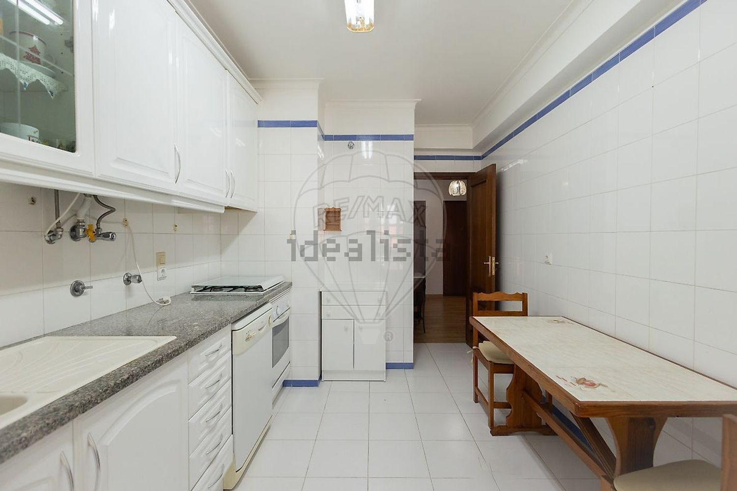 出租公寓 t2在Praceta Libânia do Carmo Galvão - 厨房