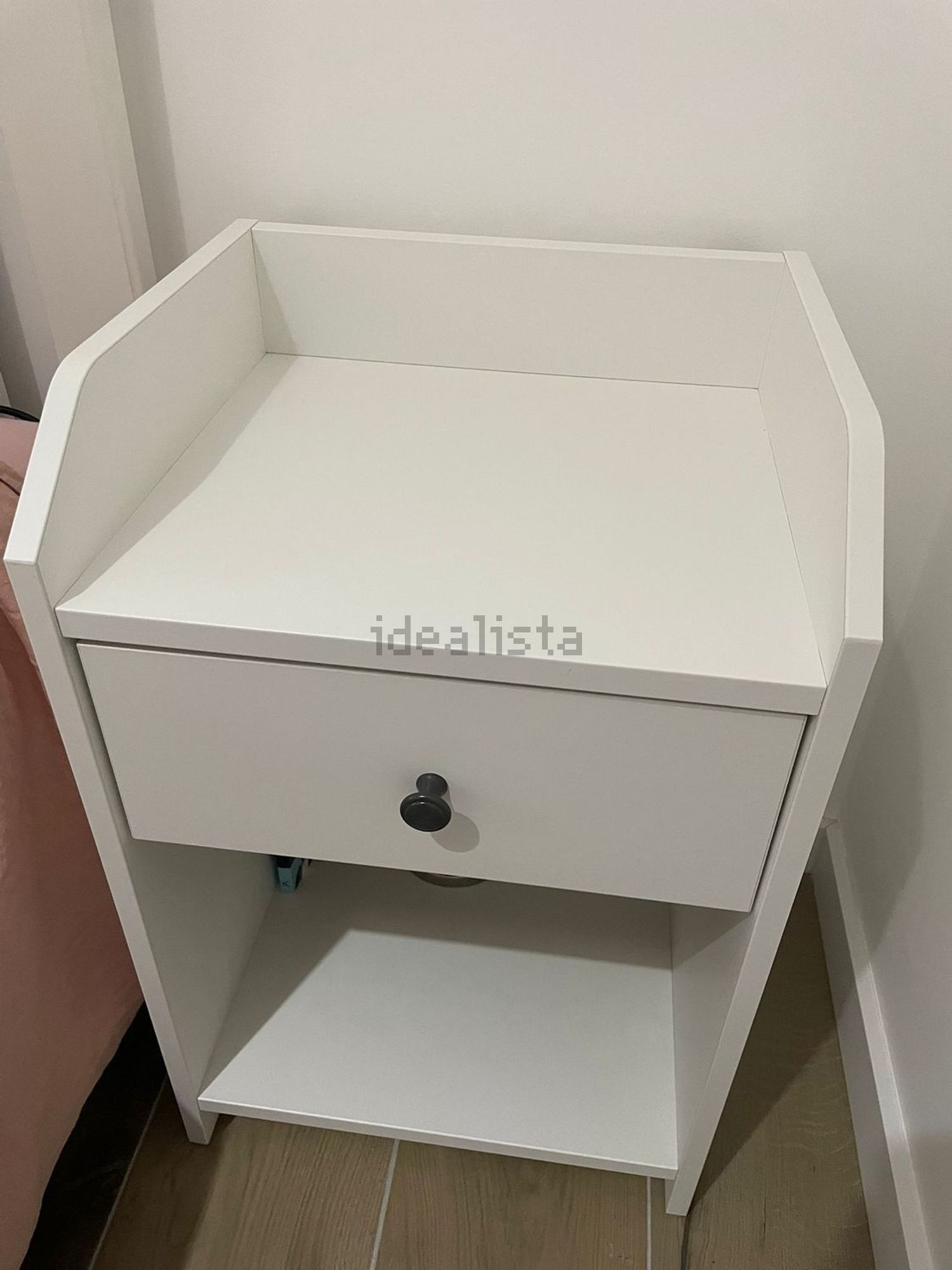 出租房间在Rua das Meloas, 26 - 试衣间