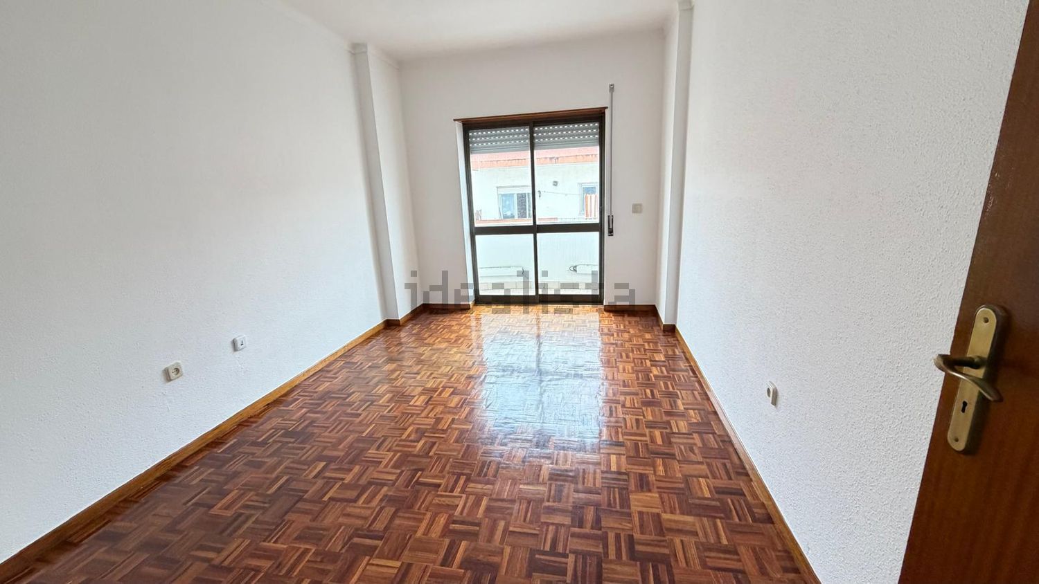 出租公寓 t3在Avenida General Humberto Delgado, 1 Lote - 居住