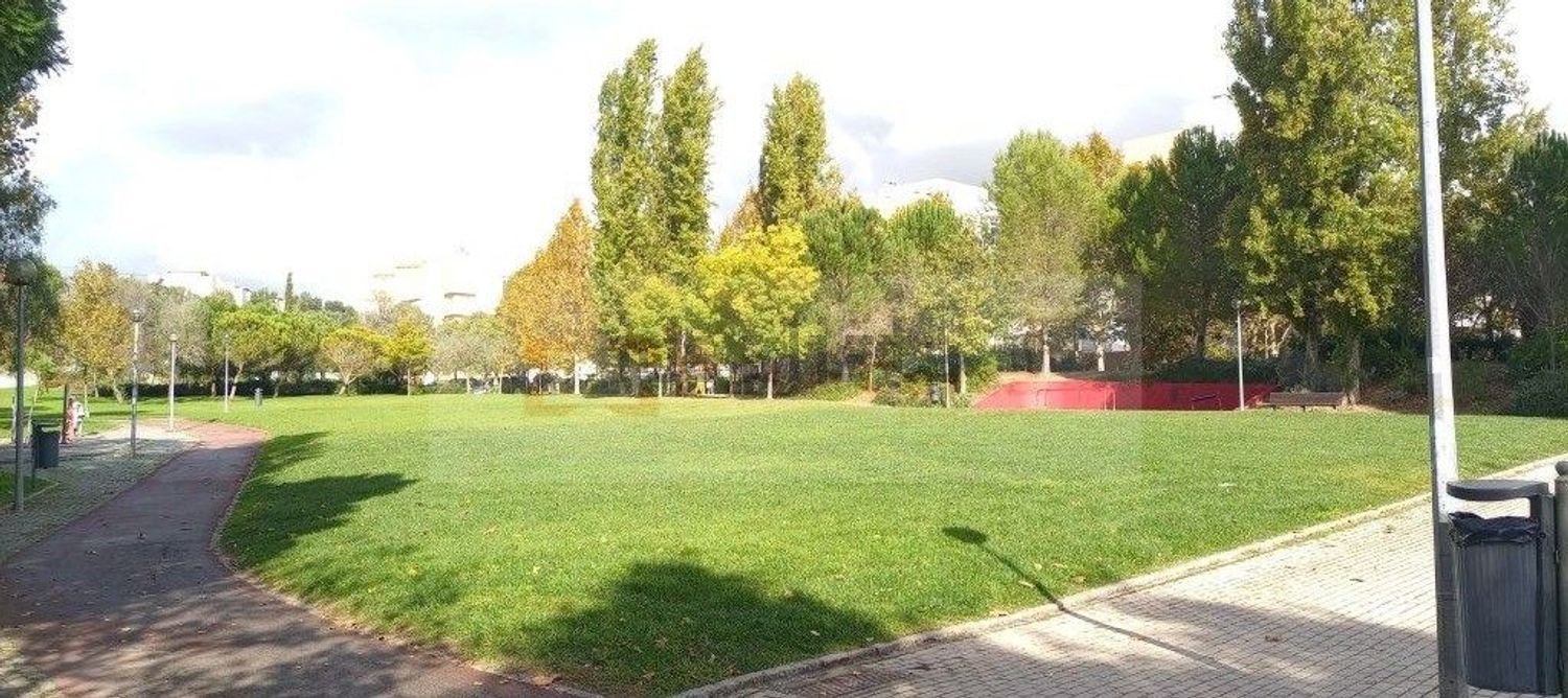 公寓 t3出售在Rua Melo Antunes s/n - 花园