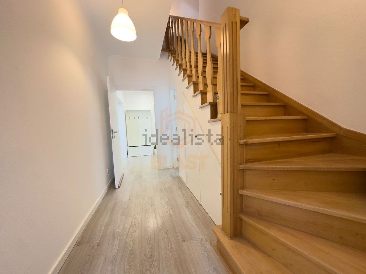 公寓 t3出售在Rua Doutor César Raúl da Costa Andrade - 详情