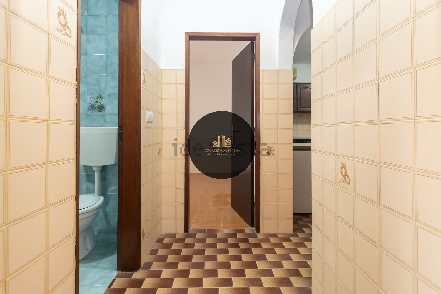 小楼房或独栋别墅出售在Cascalheira - Venda do Alcaide - 卫生间